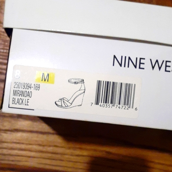Nine West wedge heels with box - Picture 7 of 7